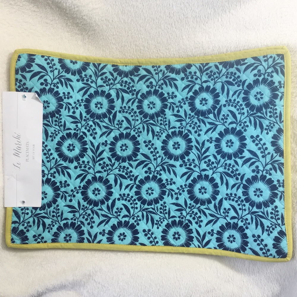 New Set of 4 Quilted Placemats